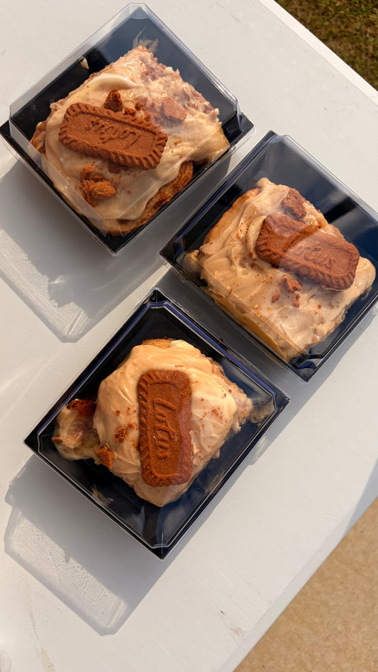 Cookie Butter (Biscoff) Cinnamon Roll